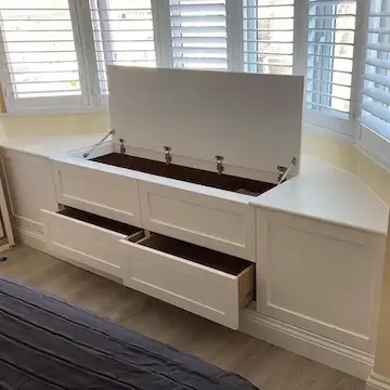 Custom made to measure bay window seating in kent