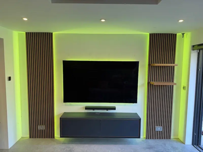 Led backlit acoustic panellings