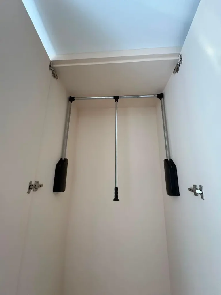 Pull down wardrobe hangers